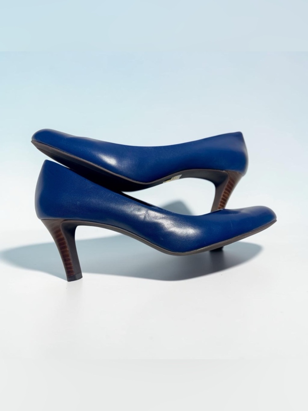 Lauren Ralph Lauren women shoes heel round toe blue Harper Leather Size 8.5